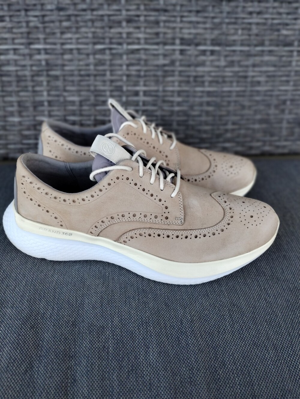 Cole Haan ZERØGRAND Changepace Wingtip Sneakers Men’s 11 Birch Nubuck